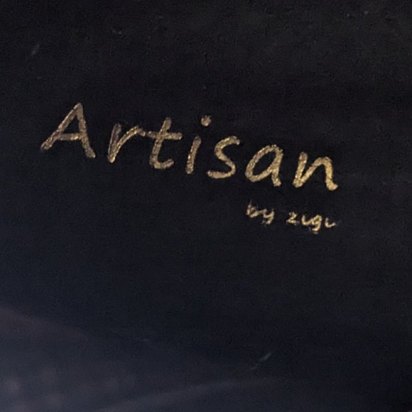 Artisan Leather Elicia  Ankle Boots Size 7 Women - Picture 9 of 10